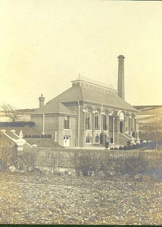 Brighton Waterworks, c. 1910: The engine house at the Mile Oak water works was built in 1900 by Reeves and Kelly and used two Fleming and Ferguson 130 horse-power steam engines. The pumping station was demolished in 1961 and replaced by a new building with an electric water pump.