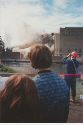 Photo of the demolition of Shoreham power station chimney
