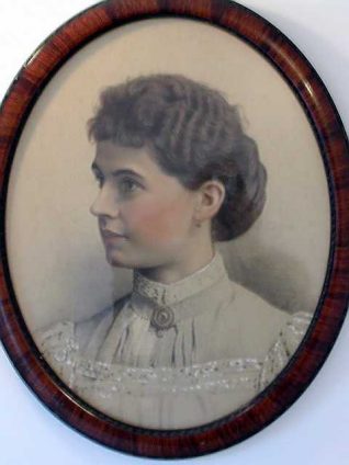 Ann Lewis Major [known as Annie] 30 Aug 1861-1954