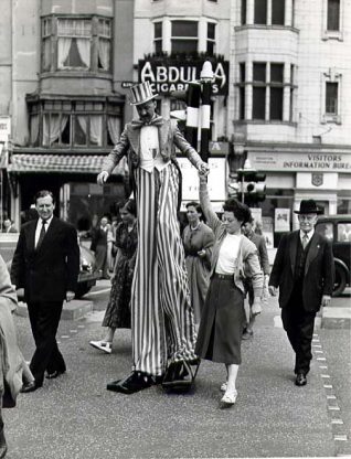 A photograph of Archie Craig crossing Kings Road | Photo from the private collection of Trevor Chepstow