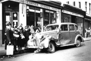 Goldstone Street/Livingstone Road corner in 1950 | From the private collection of Ernie Charman/Dinnages (0102)