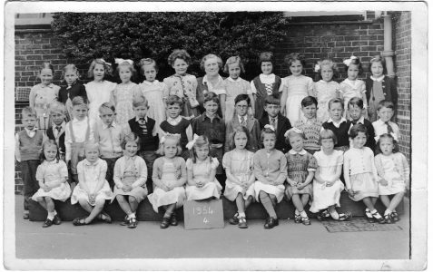 Class photograph 1954
