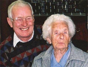 Daisy Noakes and her son in 2000