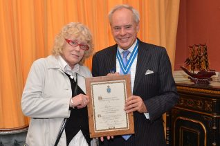 Pat Fisher of 'Gizmo' and David Allam, High Sheriff of East Sussex | Photo by Tony Mould