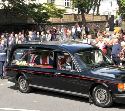 Henry Allingham's coffin arrives at St Nicholas' | Photo by Tony Mould