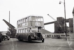 HAP 992 near Shoreham Harbour | From the private collection of Martin Nimmo