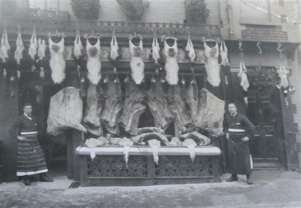 Possibly the same shop, photographed in 1930 | From the private collection of Carol Savage.