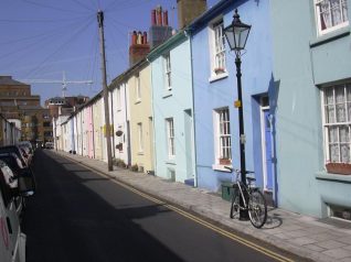 Kemp Street | Photo by Peter Crowhurst