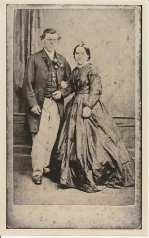 Photograph of Alfred Edward Sinden and Sarah Ann Sinden (née Hogg)