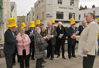 The Mayor and Mayoress join in the singing | Photo by Tony Mould