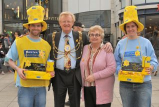 Volunteer collectors with the Mayor and Mayoress | Photo by Tony Mould