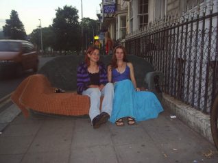 Louise and Morgan hanging out in Brighton | Photo by Zoe Woods