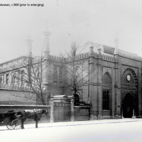 Photograph of the exterior of the museum c1900