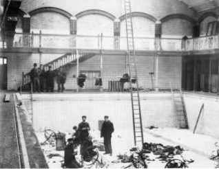 The North Road baths under construction in 1895 | Image reproduced with permission from Brighton History Centre
