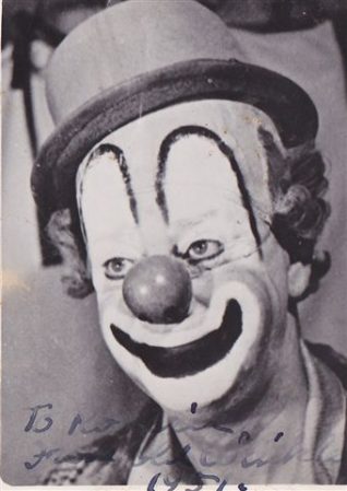 'Old Winkle' the clown | From the private collection of Rod Tempest