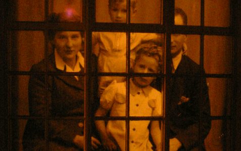 Giant family snapshots glow after dark, 2006