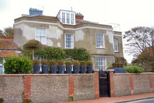 Norton House, Rottingdean | Photo by Tony Mould