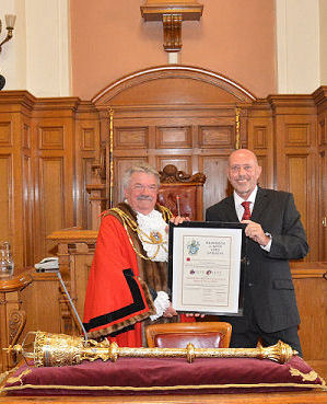 The Mayor and Steve Ovett MBE in the Council Chamber | Photo by Tony Mould