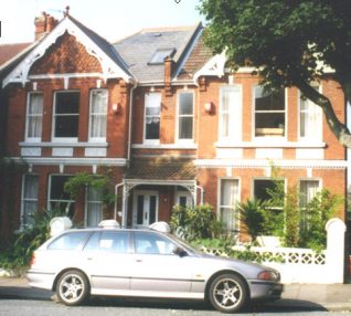 25 Southdown Avenue, my old home, is on the right | From the private collection of Sid Griffiths