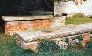 Photograph of the Geere family tombs | Photo by Jennifer Drury