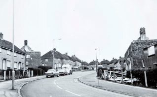 The Whitehawk estate in the 1970s: click on image to open larger view | Image reproduced with kind permission of The Regency Society and The James Gray Collection