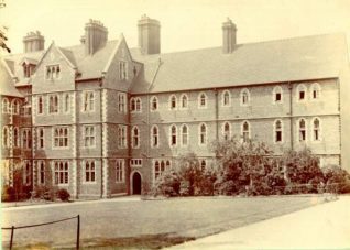 Brighton College, c. 1910: Photograph of Brighton College on Eastern Road | Image reproduced with kind permission from Brighton and Hove in Pictures by Brighton and Hove City Council